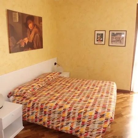 B&b-foresteria Casa Della Musica Bed & Breakfast Mandello del Lario