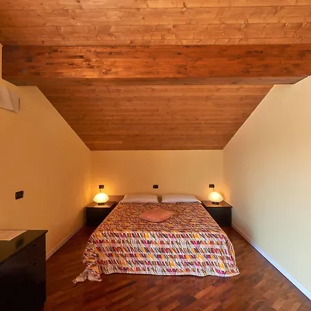 B&b-foresteria Casa Della Musica Mandello del Lario