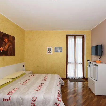 B&b-foresteria Casa Della Musica Bed & Breakfast Mandello del Lario