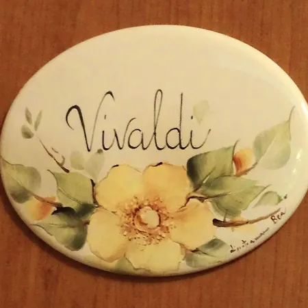 B&b-foresteria Casa Della Musica Mandello del Lario