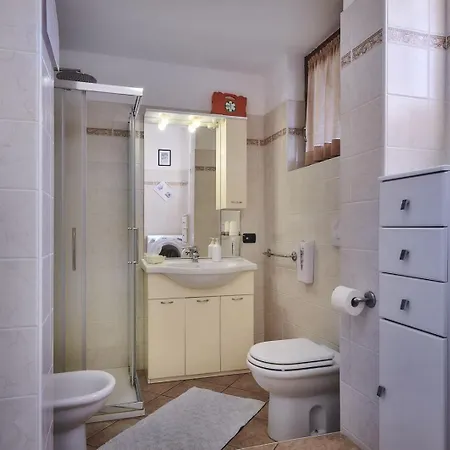 B&b-foresteria Casa Della Musica Oda ve Kahvaltı