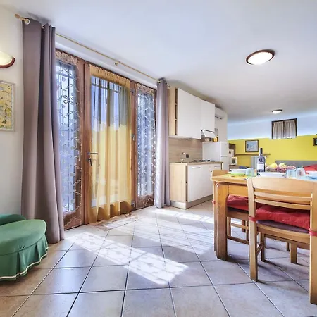 B&b-foresteria Casa Della Musica Bed & Breakfast 3*