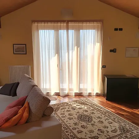 Bed & Breakfast B&b-foresteria Casa Della Musica 3*