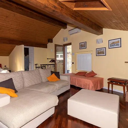 Bed & Breakfast B&b-foresteria Casa Della Musica Mandello del Lario